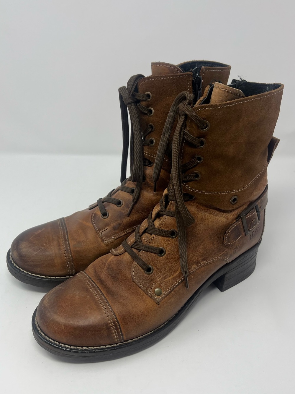 TAOS Crave Boots Womens 40 EU 9-9.5 US Brown Leather Suede Lace Up Ankle Boots